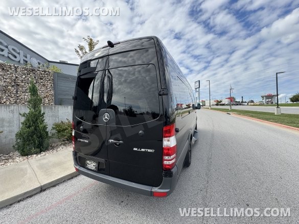 2014 First Class Customs, Inc. Mercedes-Benz Limo Sprinter Sprinter