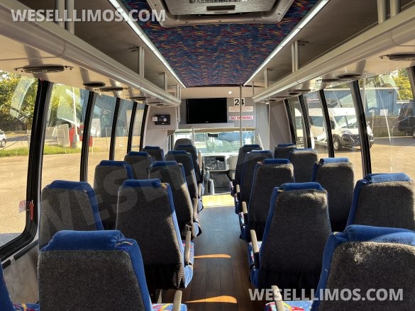 2014 Turtle Top International IC AC Shuttle Bus