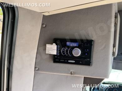 2014 Turtle Top International IC AC Shuttle Bus