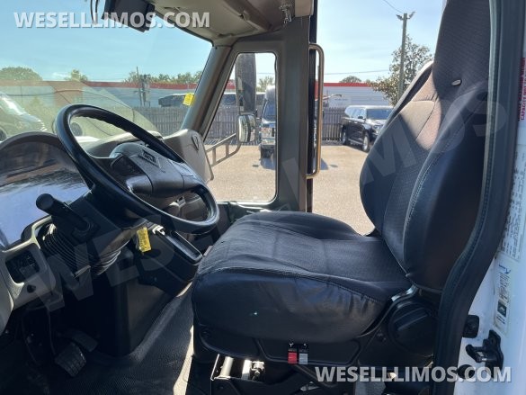 2014 Turtle Top International IC AC Shuttle Bus