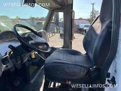 2014 Turtle Top International IC AC Shuttle Bus