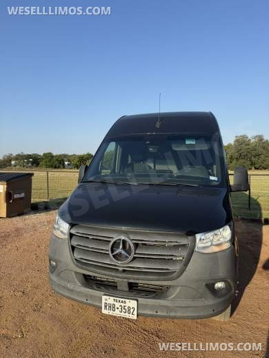 2021 Clean Ride Customs Mercedes-Benz Sprinter 3500 Sprinter