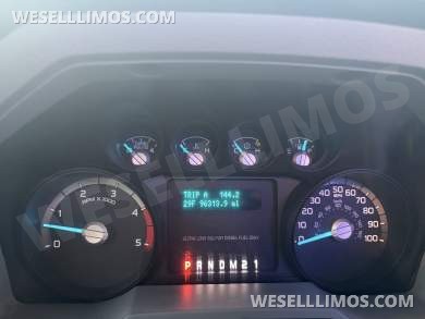 2012 Custom Mobile Conversions Ford F-550 Limo Bus
