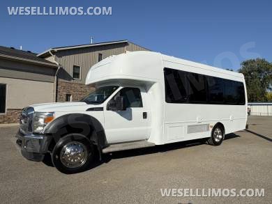 2012 Custom Mobile Conversions Ford F-550 Limo Bus