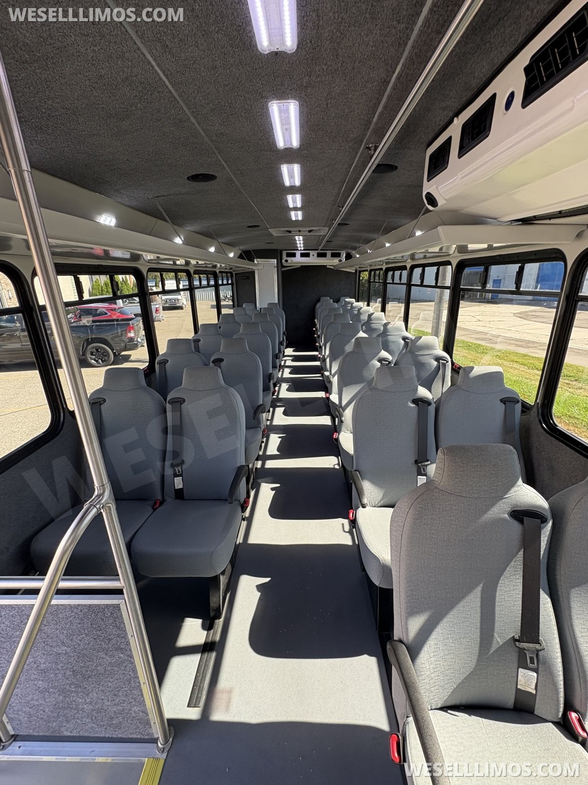 Photo of Shuttle Bus for sale: 2017 Ford F-650 by Glaval