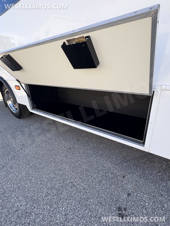 2017 Ford F-650 Shuttle Bus with restroom.  Only 26K miles
