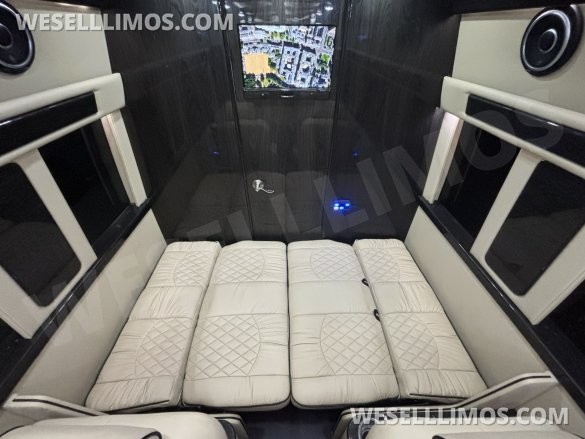 2018 Midwest Automotive Designs Mercedes-Benz Sprinter 3500 Daycruiser