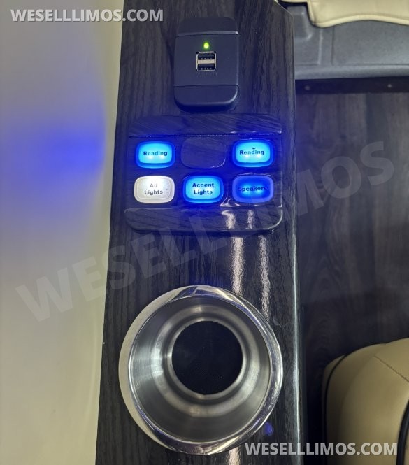 2018 Midwest Automotive Designs Mercedes-Benz Sprinter 3500 Daycruiser