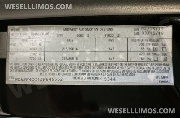 2018 Midwest Automotive Designs Mercedes-Benz Sprinter 3500 Daycruiser