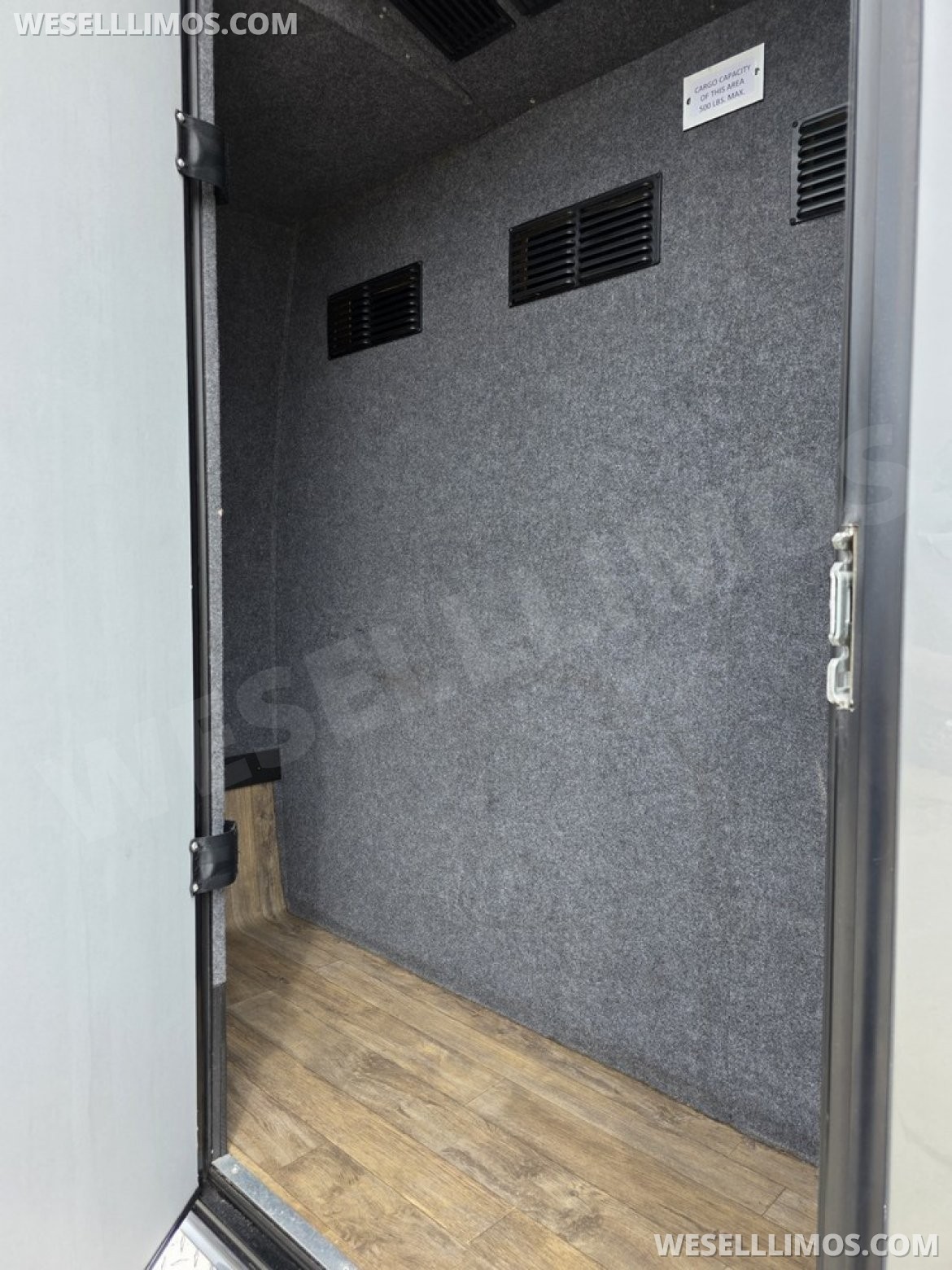 Photo of Limo Bus for sale: 2018 Ford E450 Limo Coach by Global Motor Coach