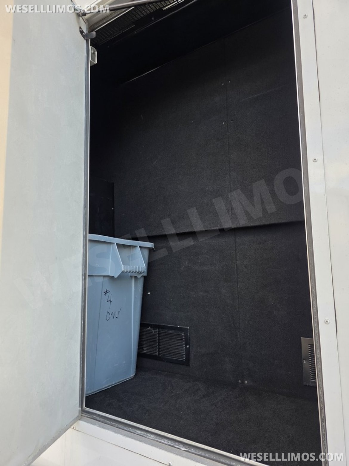 Photo of Limo Bus for sale: 2015 Ford F550 by LGE/Glaval