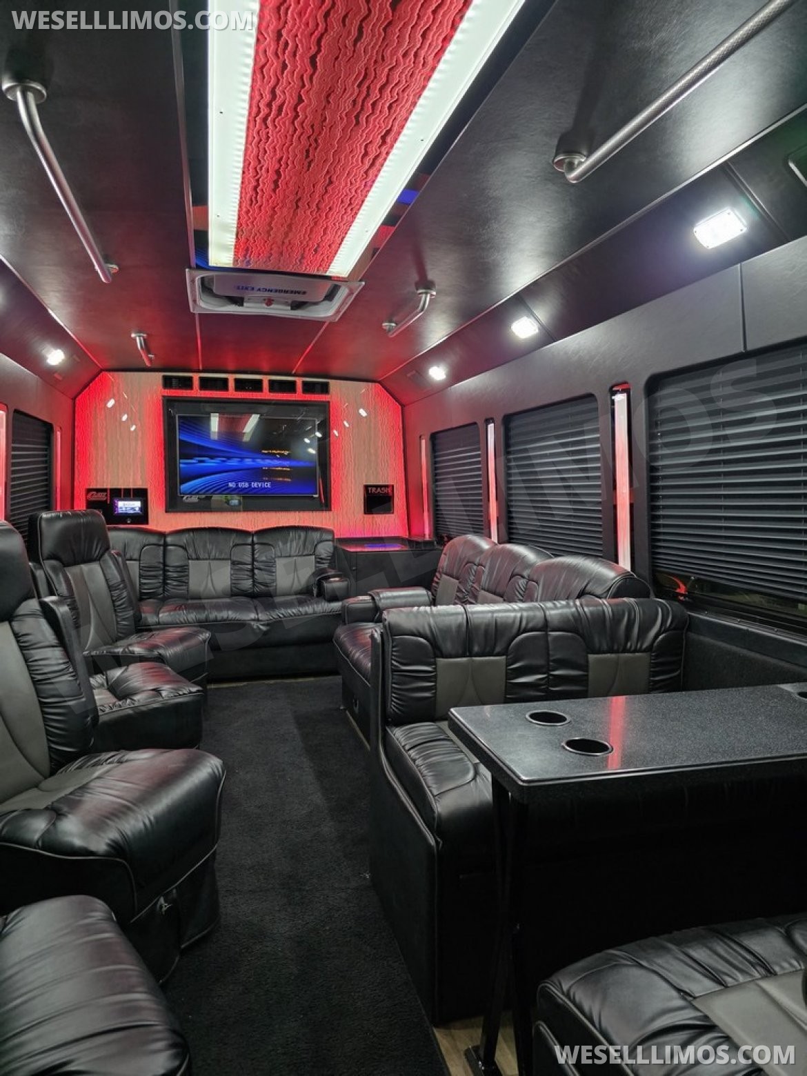 Executive Shuttle for sale: 2015 Ford E450 Luxury Coach by LGE Coachworks