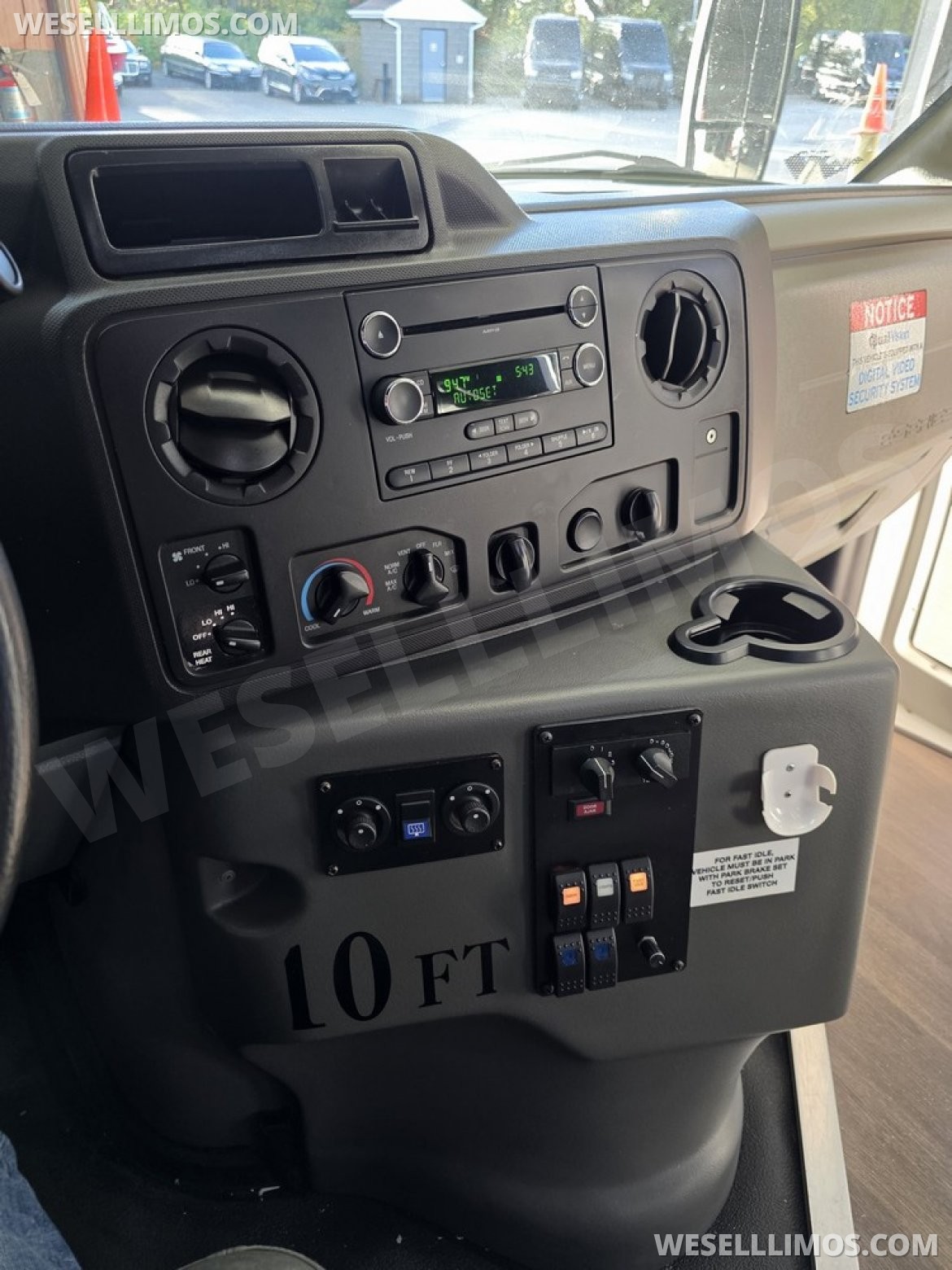 Photo of Executive Shuttle for sale: 2015 Ford E450 Luxury Coach by LGE Coachworks