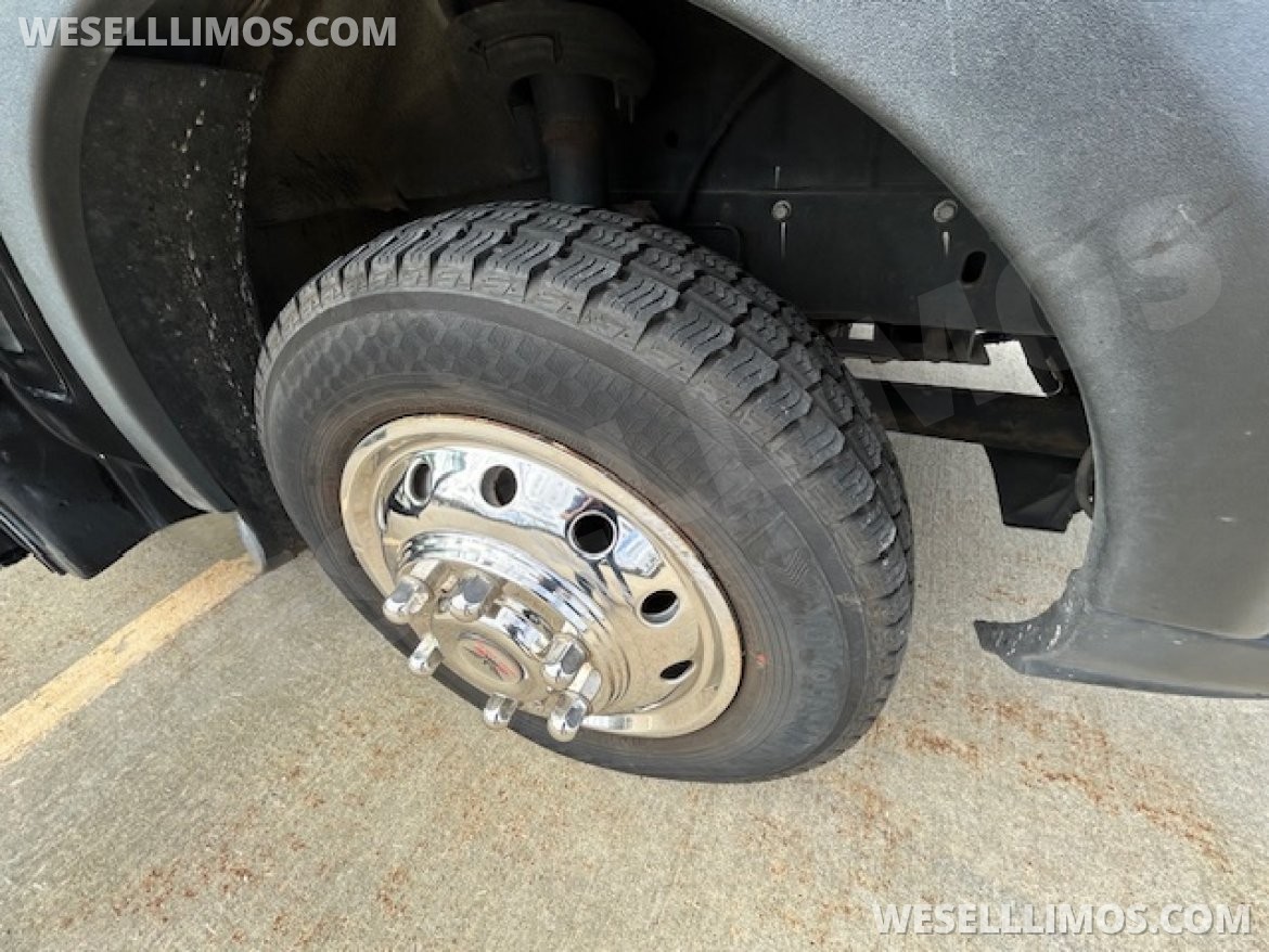 Photo of Shuttle Bus for sale: 2019 Ford Transit by Starcraft