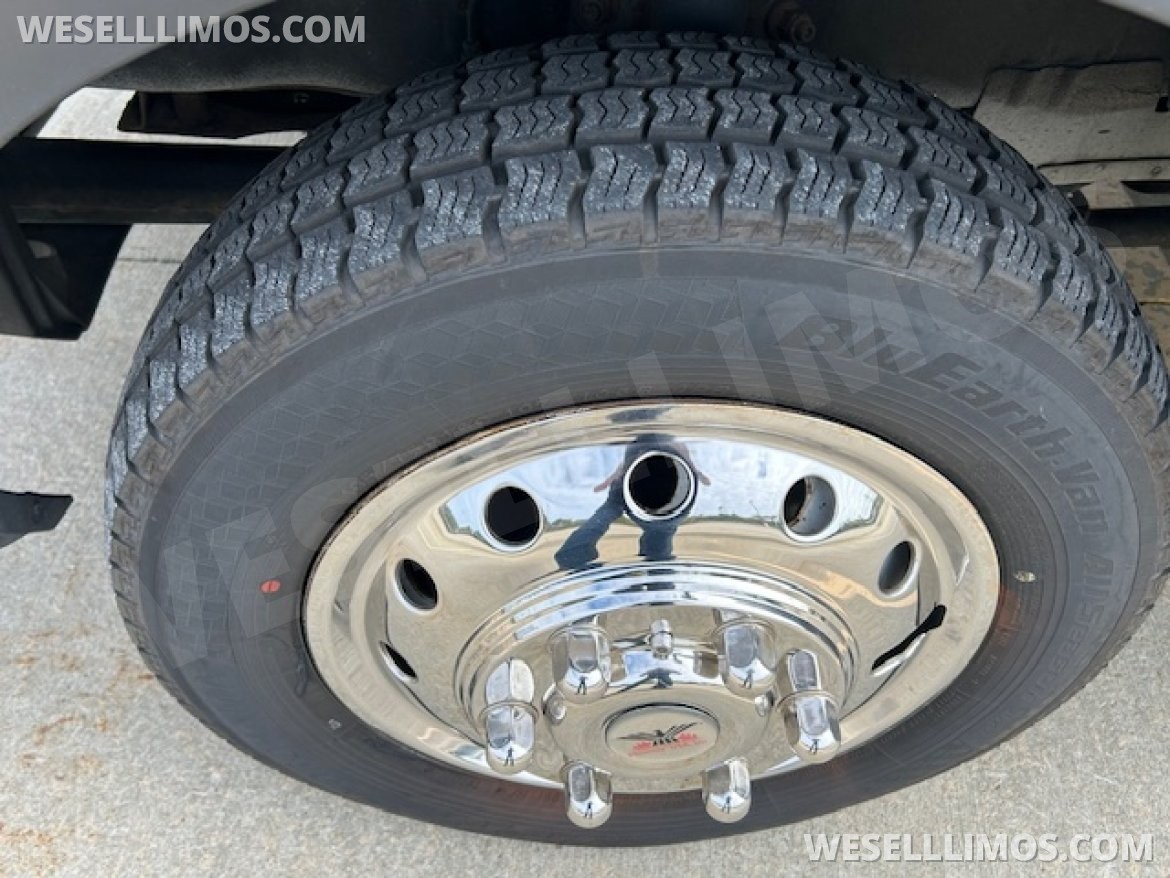 Photo of Shuttle Bus for sale: 2019 Ford Transit by Starcraft