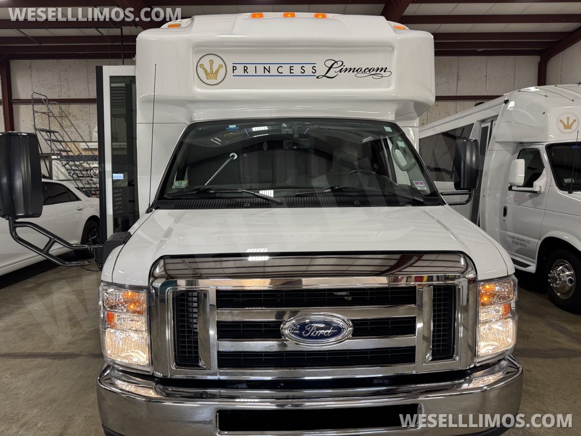 Photo of Limo Bus for sale: 2017 Ford E450 Party Bus - 14 passenger 27" by LGE