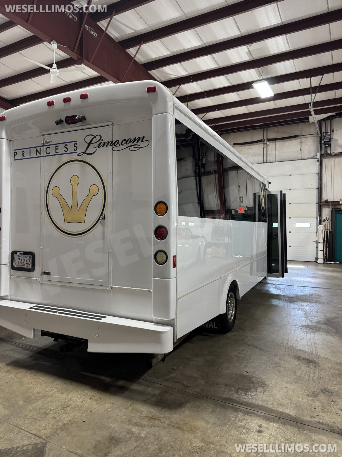 Photo of Limo Bus for sale: 2017 Ford E450 Party Bus - 14 passenger 27" by LGE