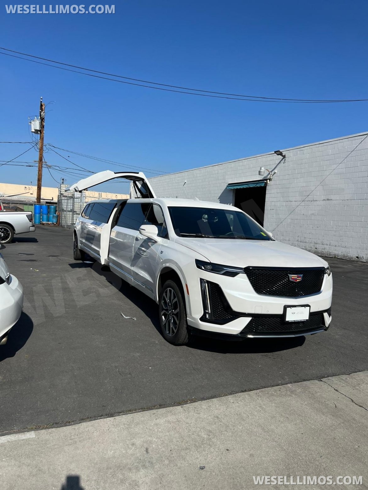 Limousine for sale: 2025 Cadillac XT6 180" by Pinnacle Limousine MFG