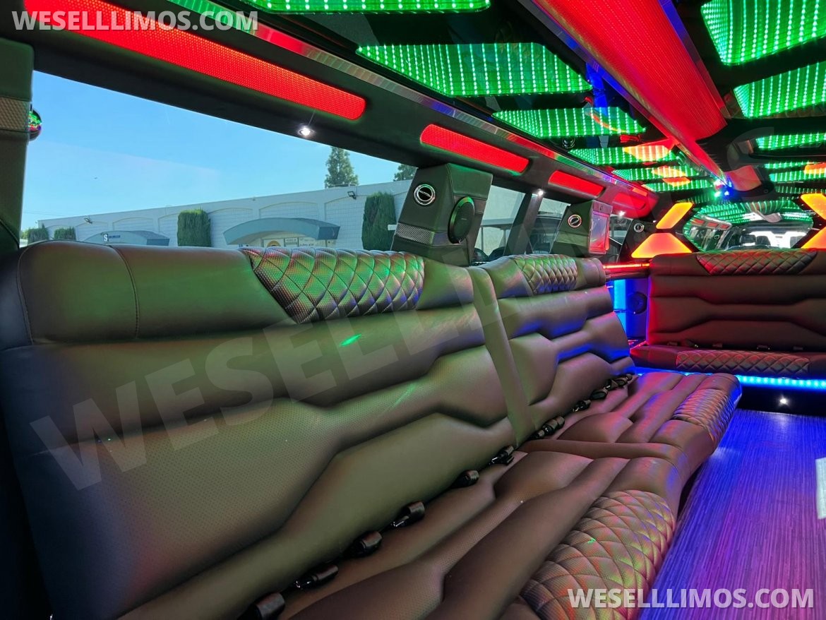 Photo of Limousine for sale: 2025 Cadillac XT6 180&quot; by Pinnacle Limousine MFG