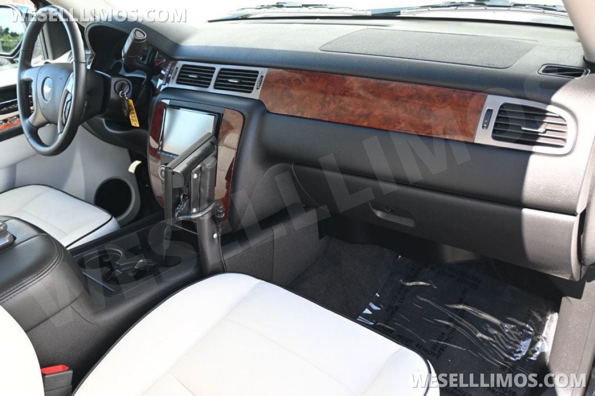 Photo of CEO SUV Mobile Office for sale: 2013 Chevrolet Suburban