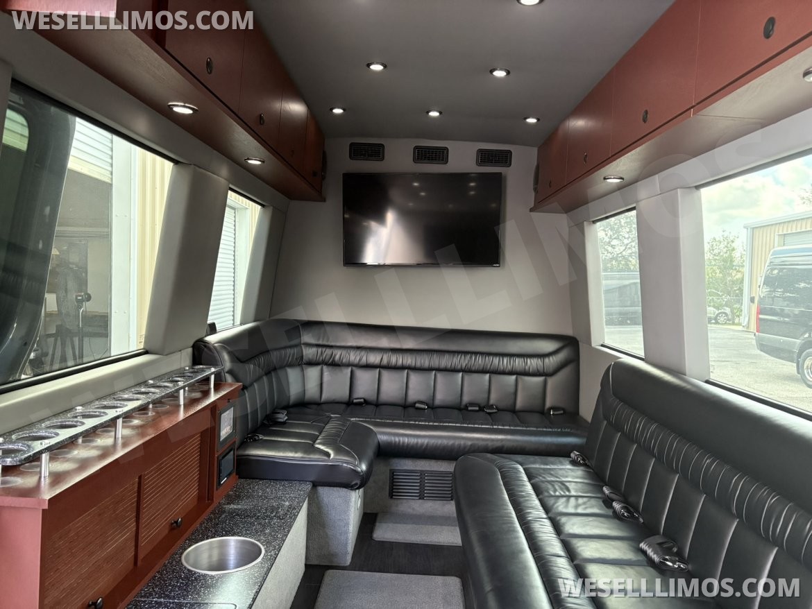 Photo of Limousine for sale: 2013 Mercedes-Benz Sprinter 2500 Limousne