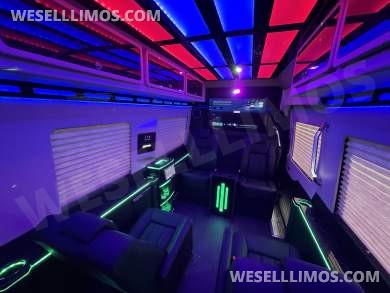 2024 Springfield Coach / Limo Land Ford TRANSIT 350 HR Executive Shuttle - Executive Shuttle for Sale in Crowley, LA - Photo 17