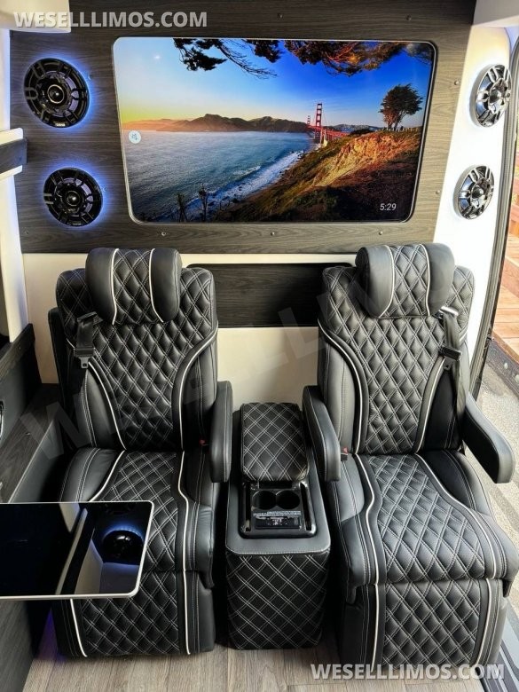 2023 Mercedes-Benz 3500 Sprinter Sprinter for Sale in Tampa, FL - Photo 2