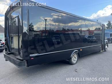 2013 StarCraft International IC/AC Shuttle Bus - Shuttle Bus for Sale in Pasadena, MD - Photo 3