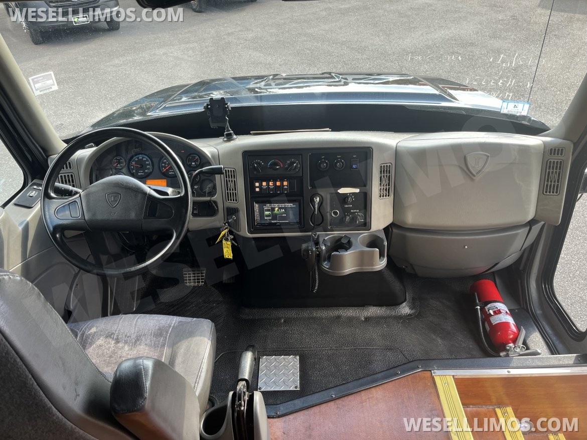 Photo of Shuttle Bus for sale: 2013 International IC/AC by StarCraft