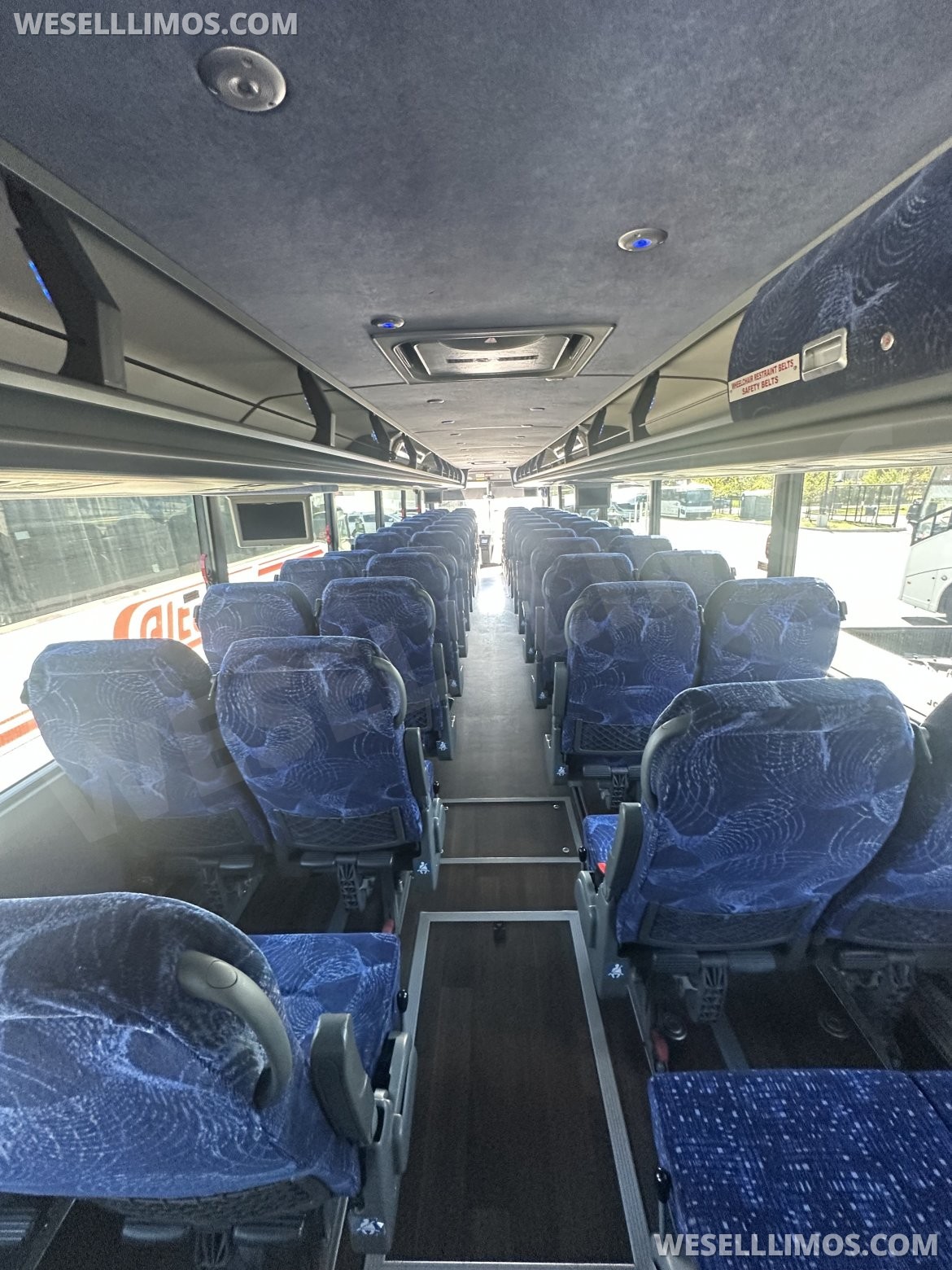 Photo of Motorcoach for sale: 2015 Van Hool CX45 45&quot;