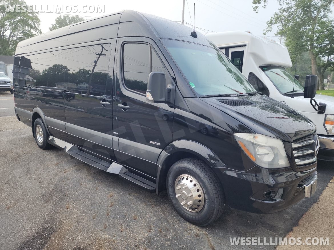Sprinter for sale: 2014 Mercedes-Benz Sprinter 2500 21" by Battista Customs