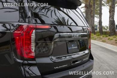 2023 GMC Yukon XL Denali Ultimate SUV 6 Door Stretch - SUV Stretch for Sale in Ontario, CA - Photo 8