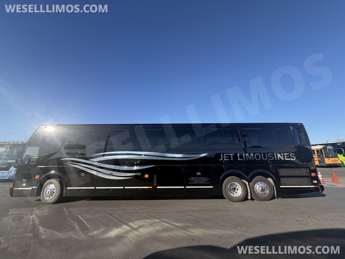 Photo of Motorcoach for sale: 2014 Prevost H345 45"
