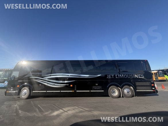 2014 Prevost H345 Motorcoach for Sale in Phoenix, AZ - Photo 2