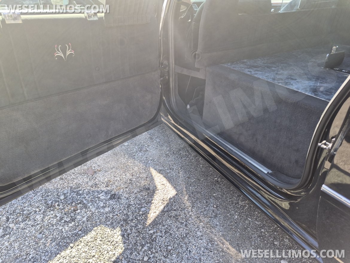 Photo of Funeral for sale: 2007 Cadillac DTS by Federal