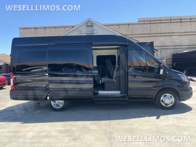 2023 Elite One Customs Ford 350 XLT High Top