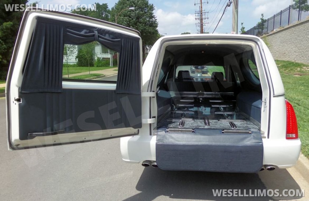 Photo of Funeral for sale: 2006 Cadillac Onyx by Eureka