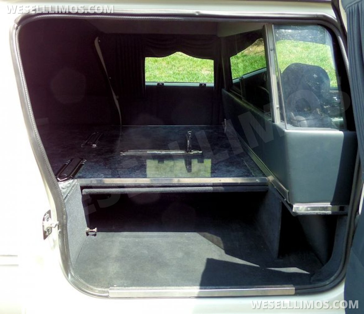 Photo of Funeral for sale: 2006 Cadillac Onyx by Eureka