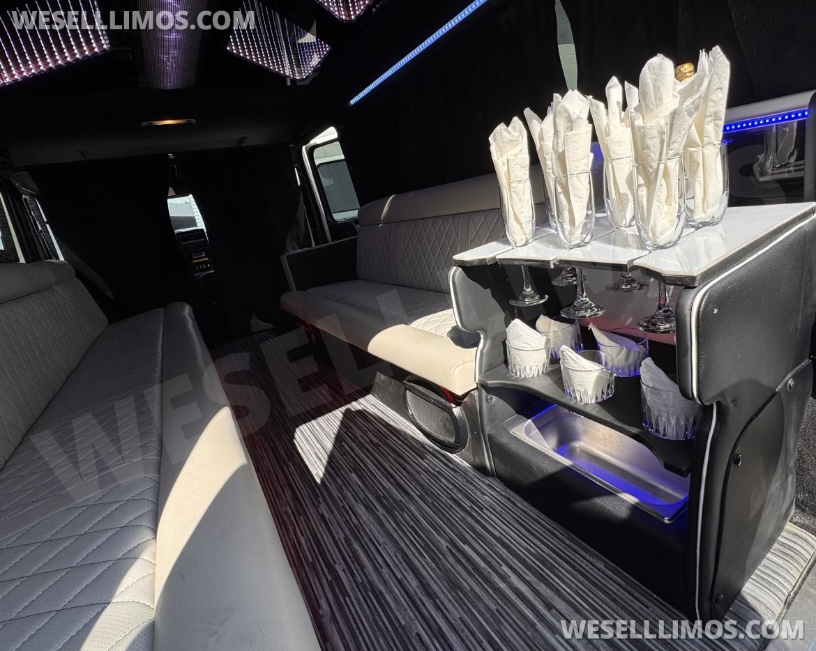 Photo of CEO SUV Mobile Office for sale: 2017 Mercedes-Benz G class 10" by Cristal