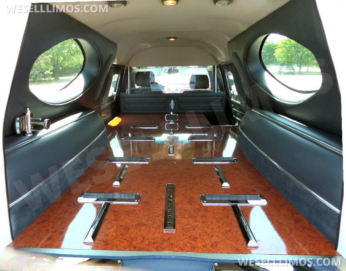 Photo of Funeral for sale: 2007 Cadillac Statesman by Superior