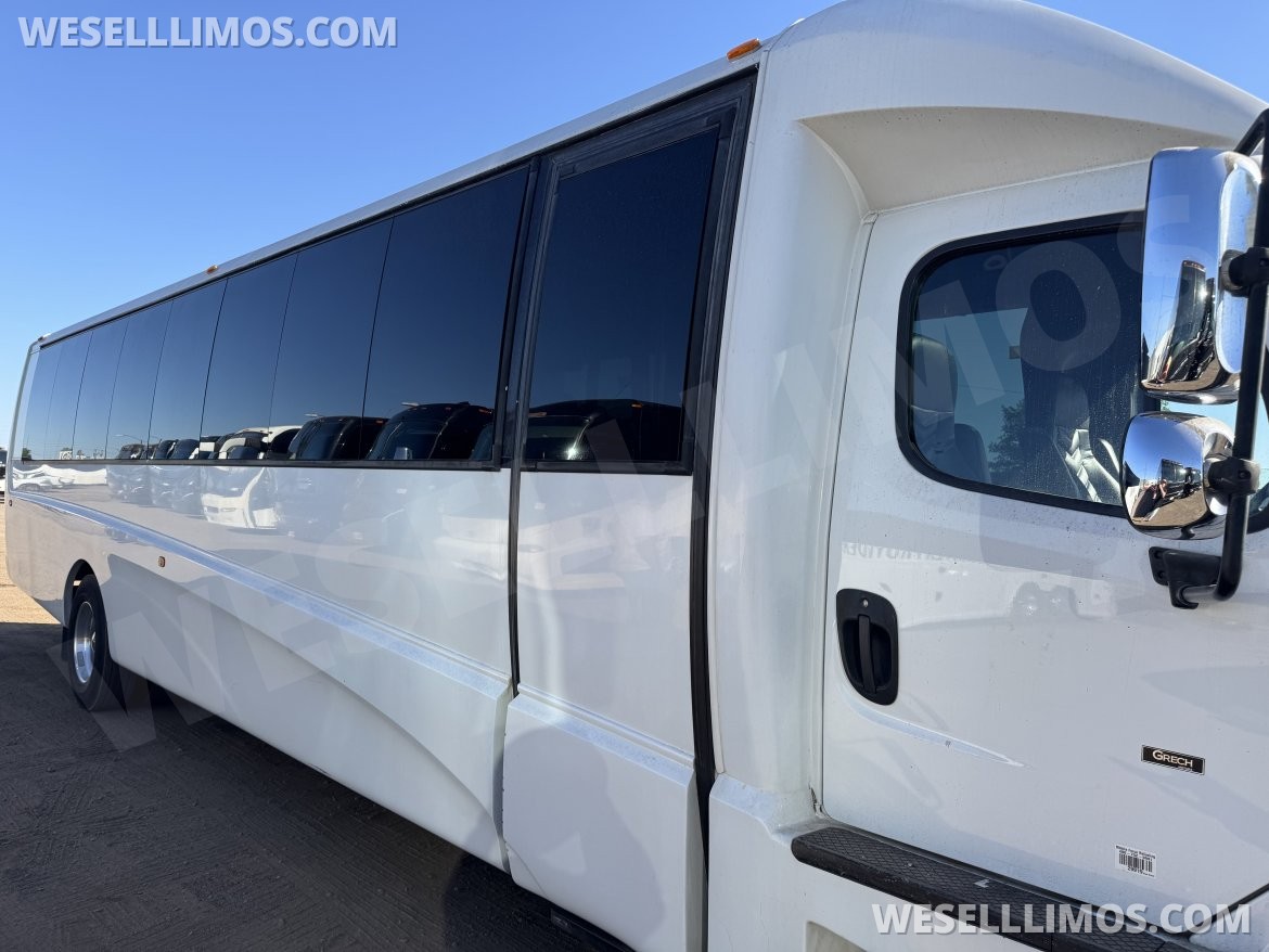 Photo of Executive Shuttle for sale: 2018 Freightliner M2 40&quot; by Grech Motors