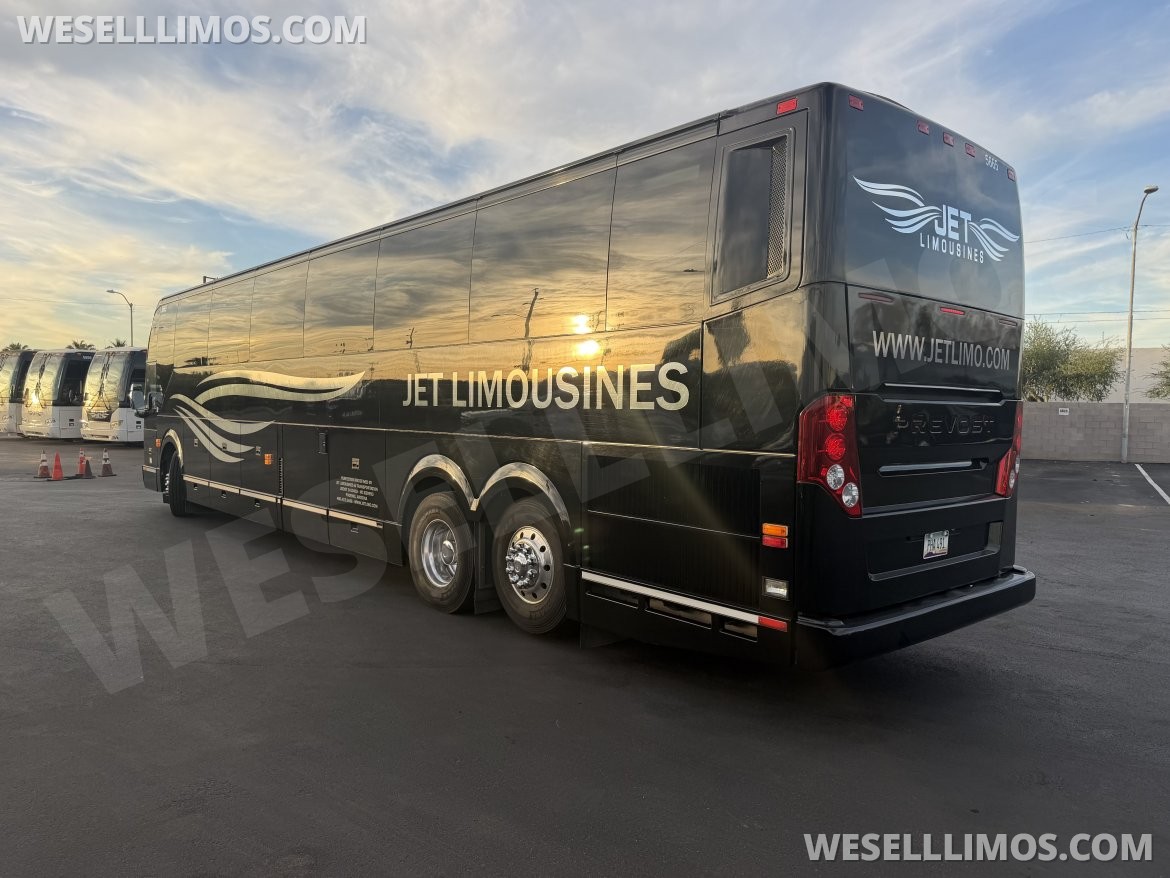 Photo of Motorcoach for sale: 2015 Prevost H345 45&quot;
