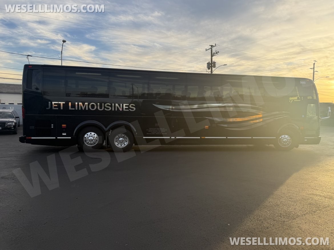 Photo of Motorcoach for sale: 2015 Prevost H345 45&quot;
