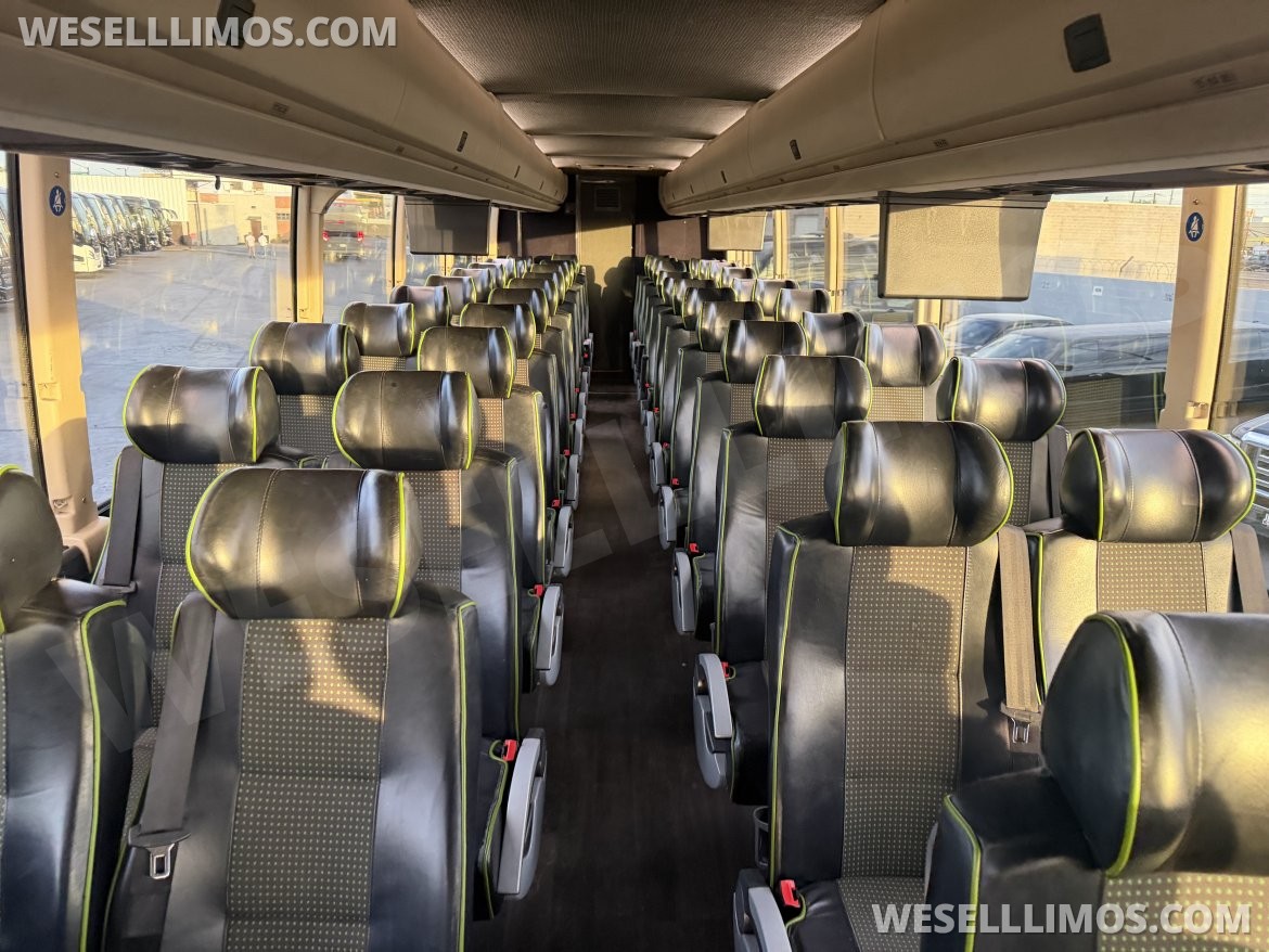 Photo of Motorcoach for sale: 2015 Prevost H345 45&quot;