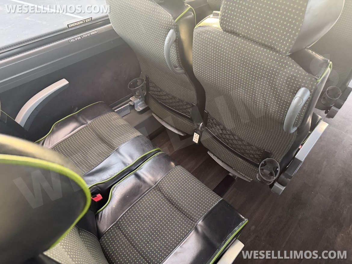 Photo of Motorcoach for sale: 2015 Prevost H345 45&quot;