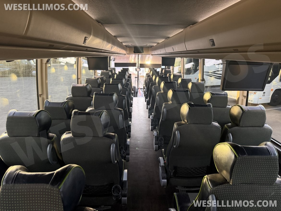 Photo of Motorcoach for sale: 2015 Prevost H345 45&quot;