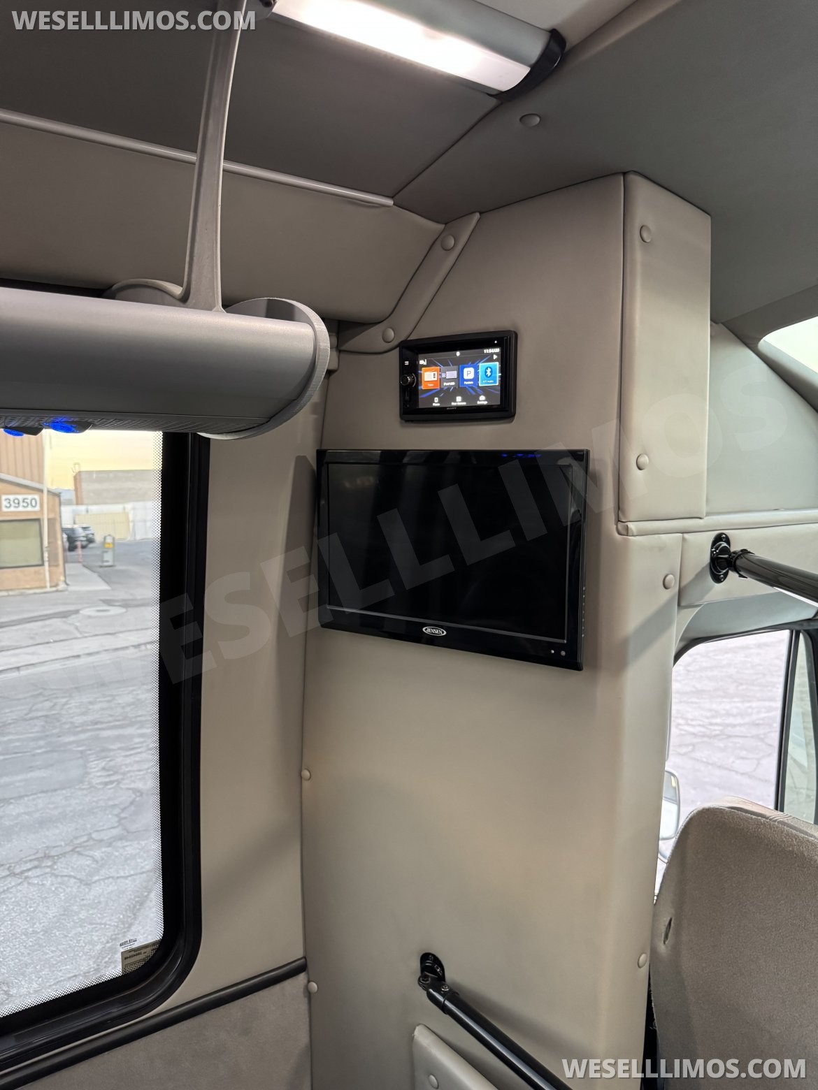 Photo of Executive Shuttle for sale: 2018 Freightliner S2C by Turtle Top