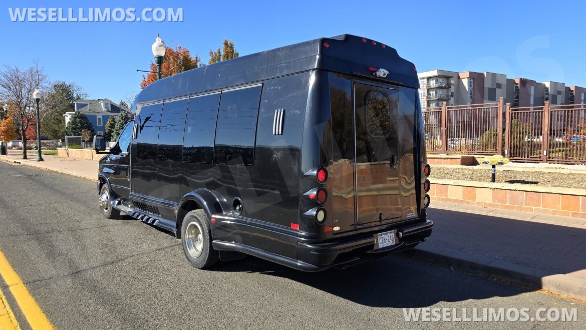 Photo of Executive Shuttle for sale: 2011 Ford E350 by Turtle Top