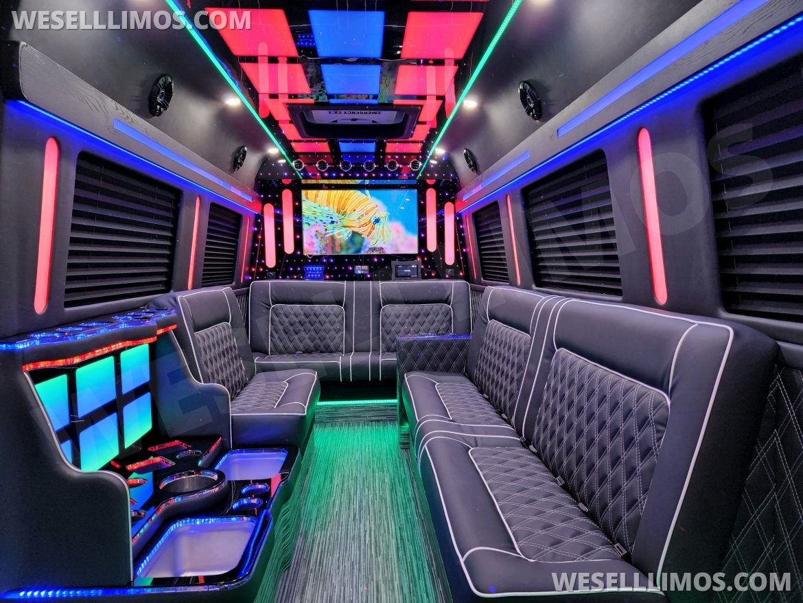 Photo of Sprinter for sale: 2022 Mercedes-Benz 3500 by Global