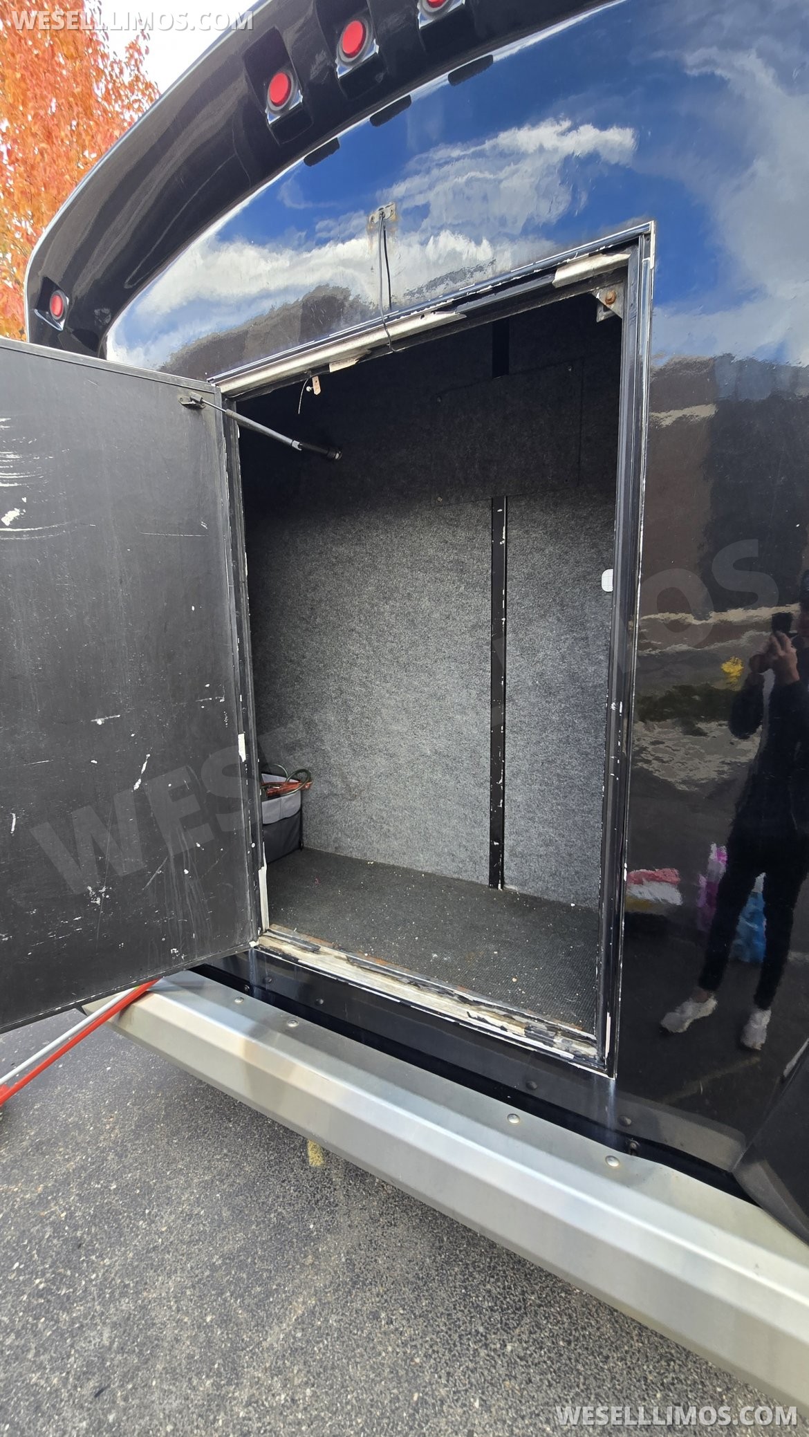 Photo of Limo Bus for sale: 2006 Ford E450 by Westwind Coach